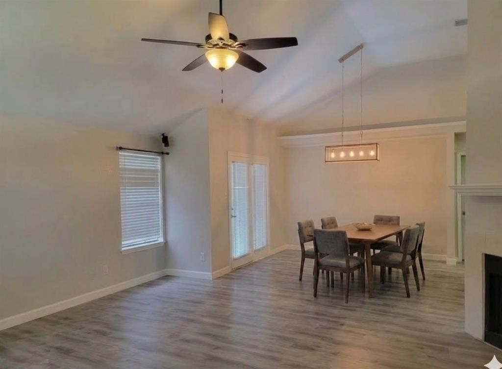 1600 Mountain Side Drive Property Photo 2