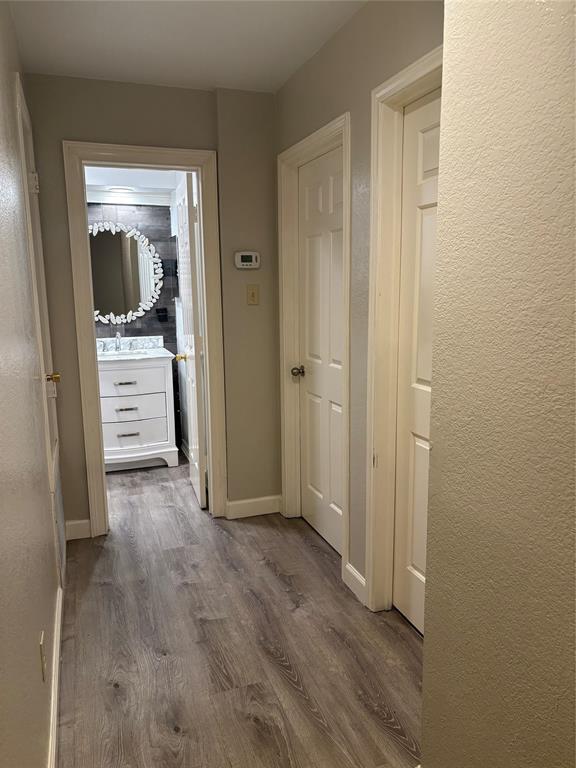 1600 Mountain Side Drive Property Photo 22