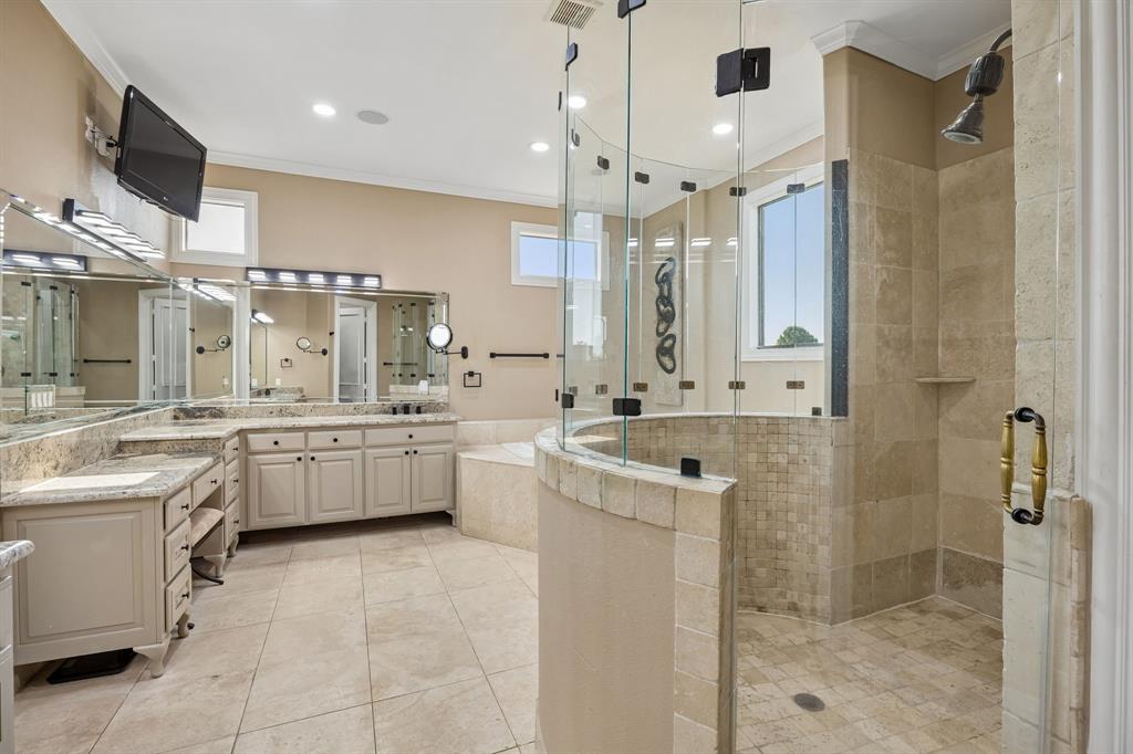 1032 Bentwater Parkway Property Photo 20