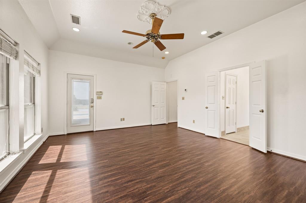 141 Blue Sky Drive Property Photo 22