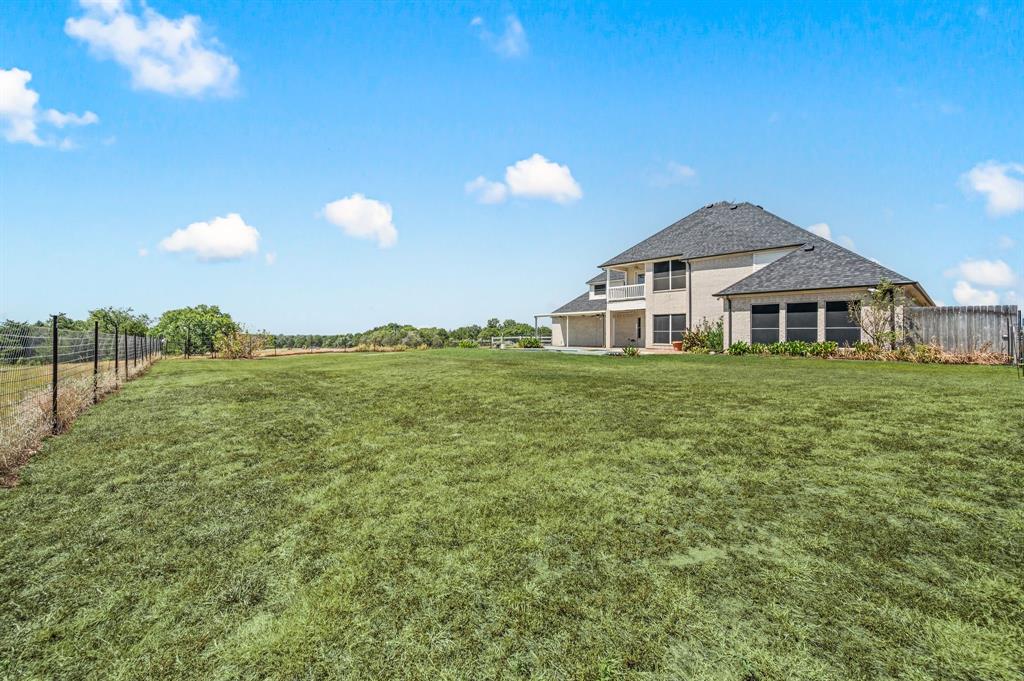 141 Blue Sky Drive Property Photo 34
