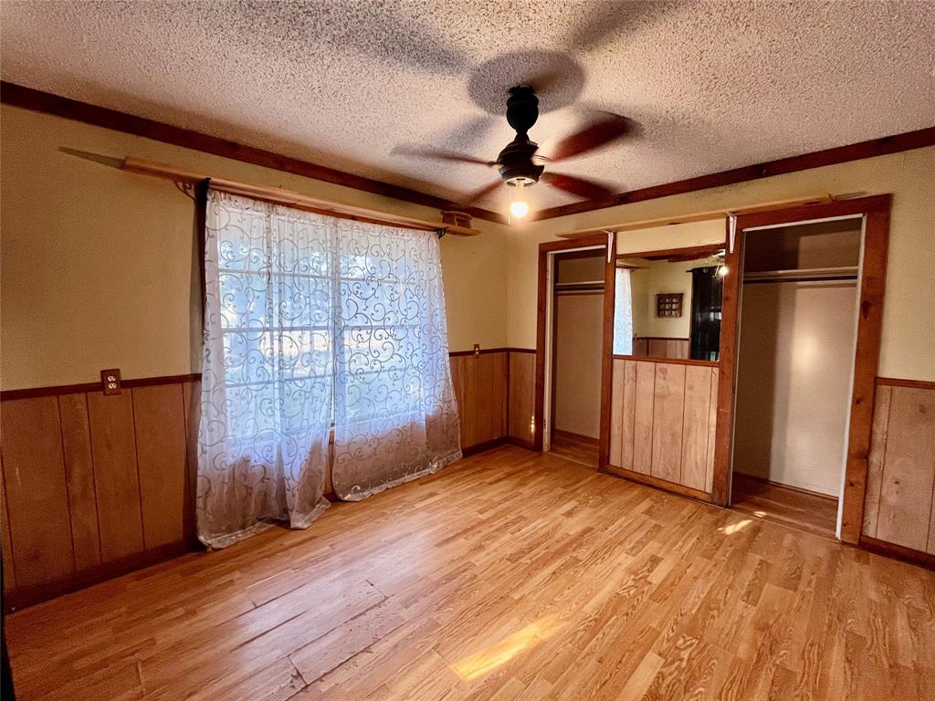 706 Early Blvd Property Photo 12