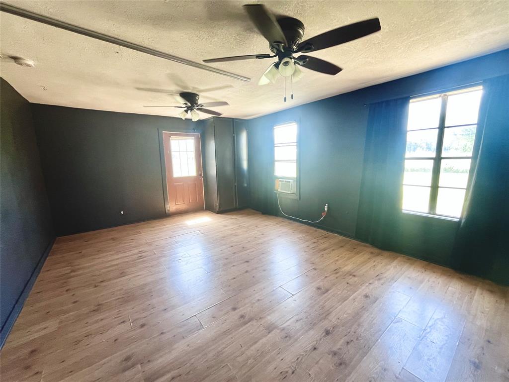706 Early Blvd Property Photo 22