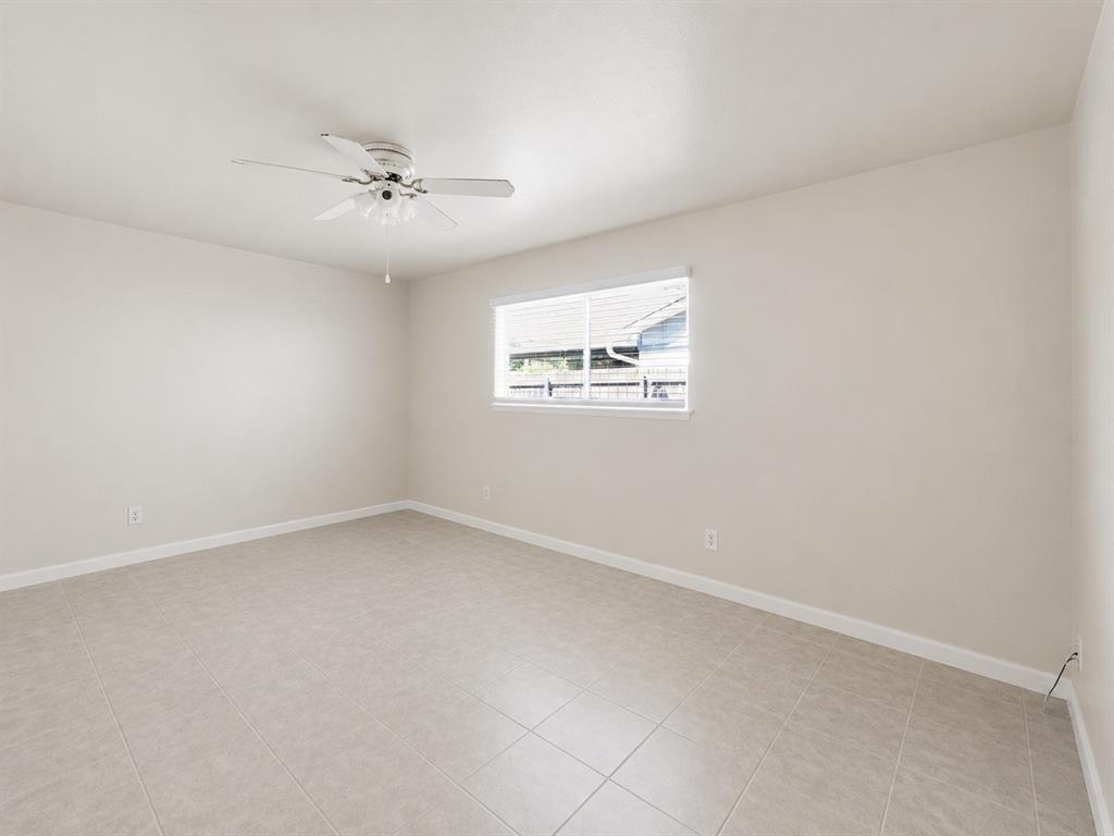 1000 Windy Meadow Drive Property Photo 11