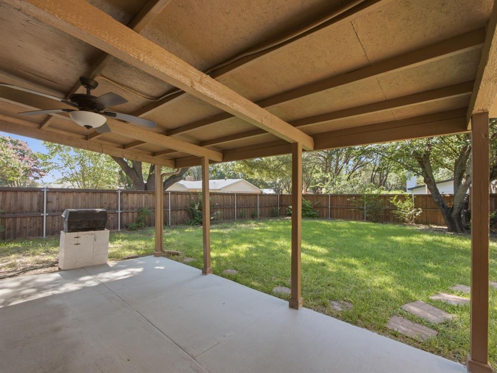 1000 Windy Meadow Drive Property Photo 18