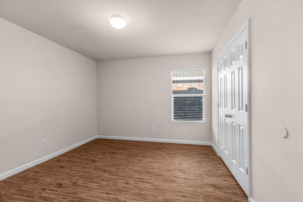 4553 Lacebark Lane Property Photo 14