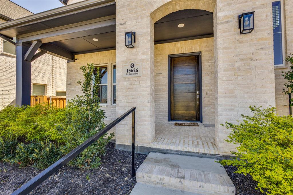 15626 Kestrel Mews Property Photo 3