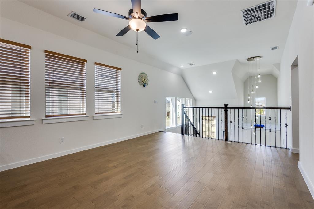 15626 Kestrel Mews Property Photo 13