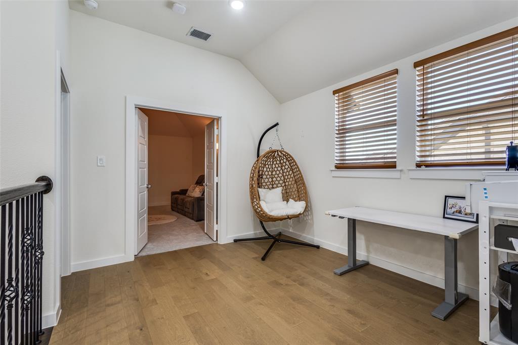 15626 Kestrel Mews Property Photo 14