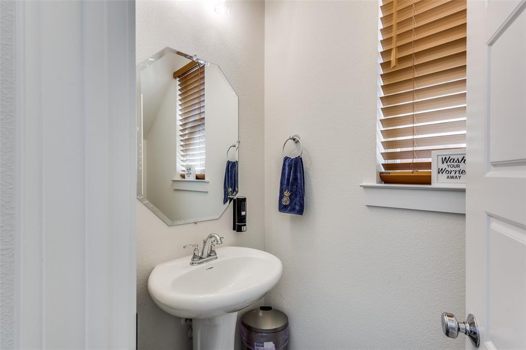 15626 Kestrel Mews Property Photo 24
