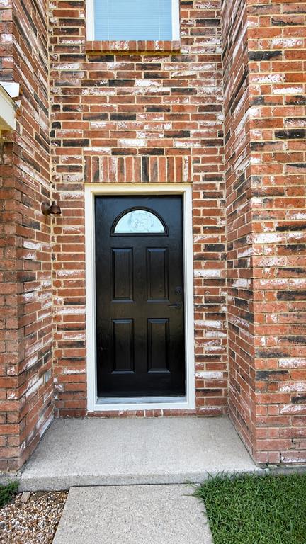 8708 Saddle Ridge Circle Property Photo 3
