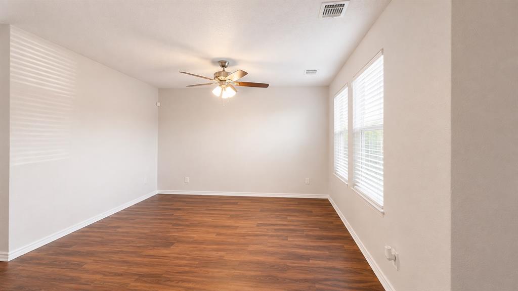 8708 Saddle Ridge Circle Property Photo 5