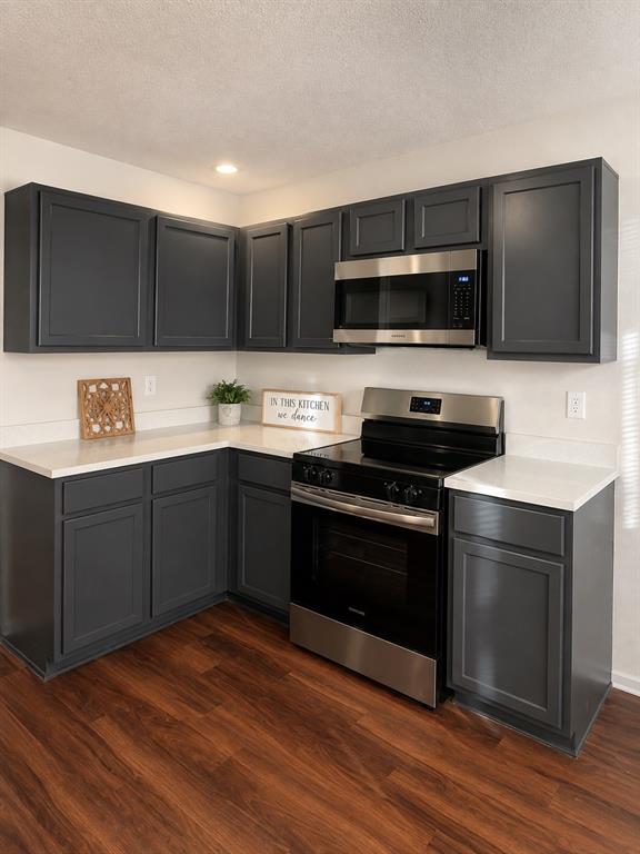 8708 Saddle Ridge Circle Property Photo 11