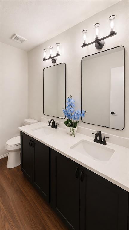 8708 Saddle Ridge Circle Property Photo 16