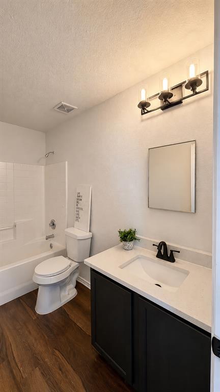 8708 Saddle Ridge Circle Property Photo 24