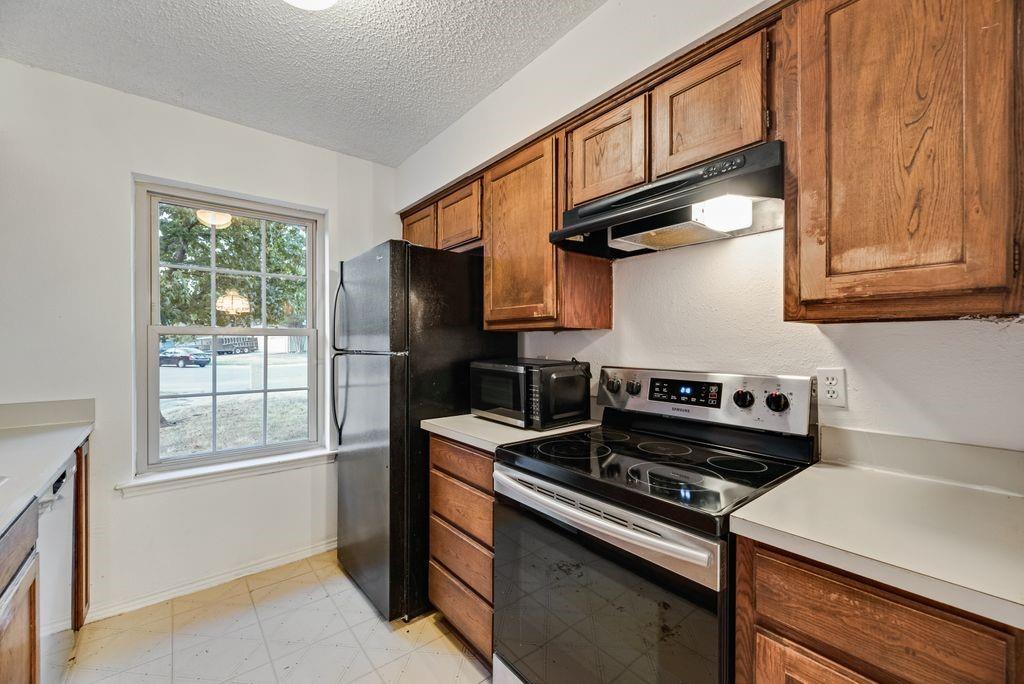 2804 Weston Drive Property Photo 9