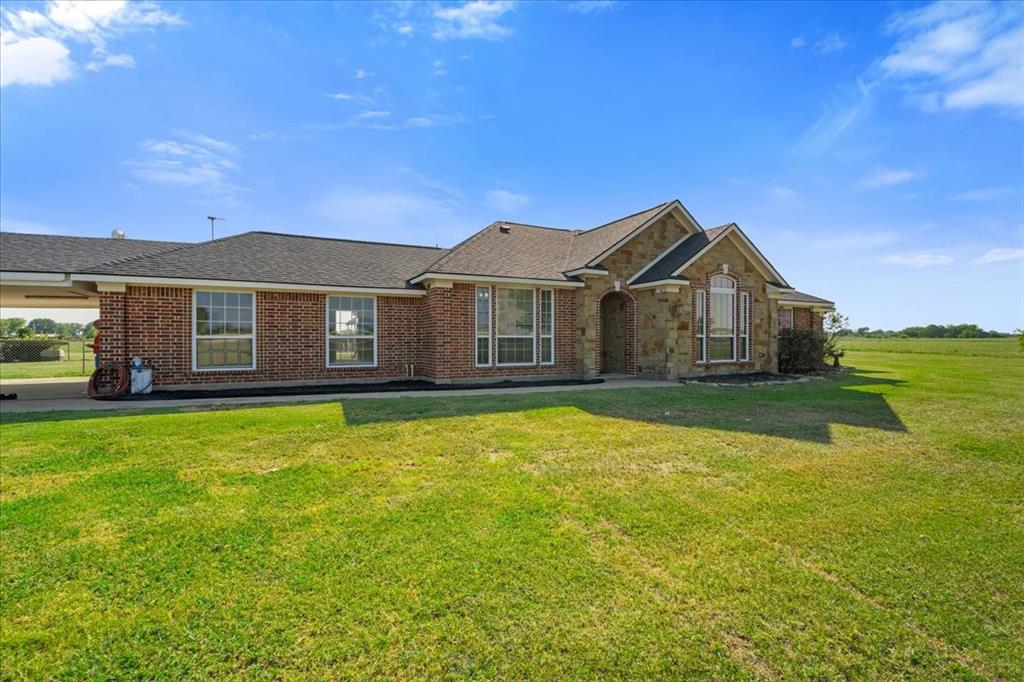 3411 Fm 636 Property Photo 2