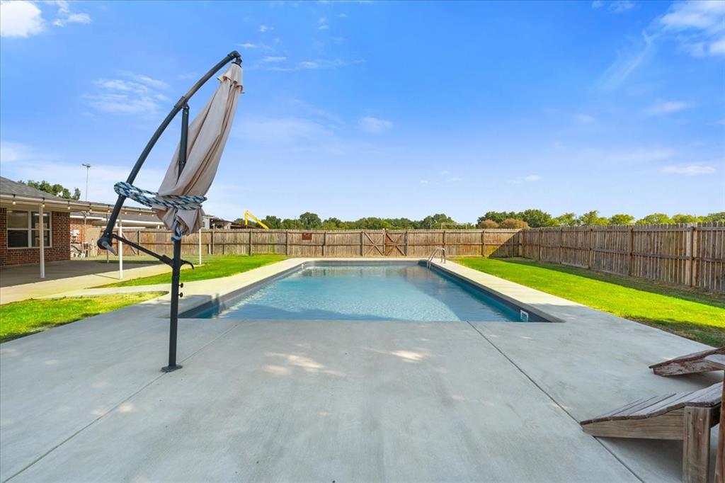 3411 Fm 636 Property Photo 30