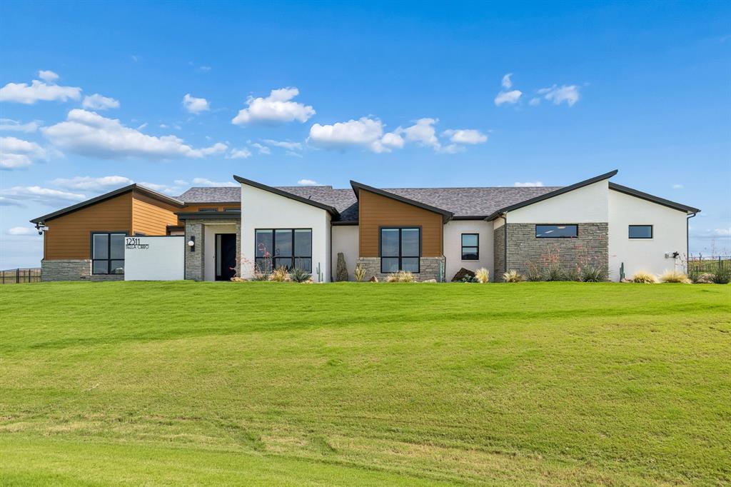 12311 Bella Cirro Drive Property Photo 1