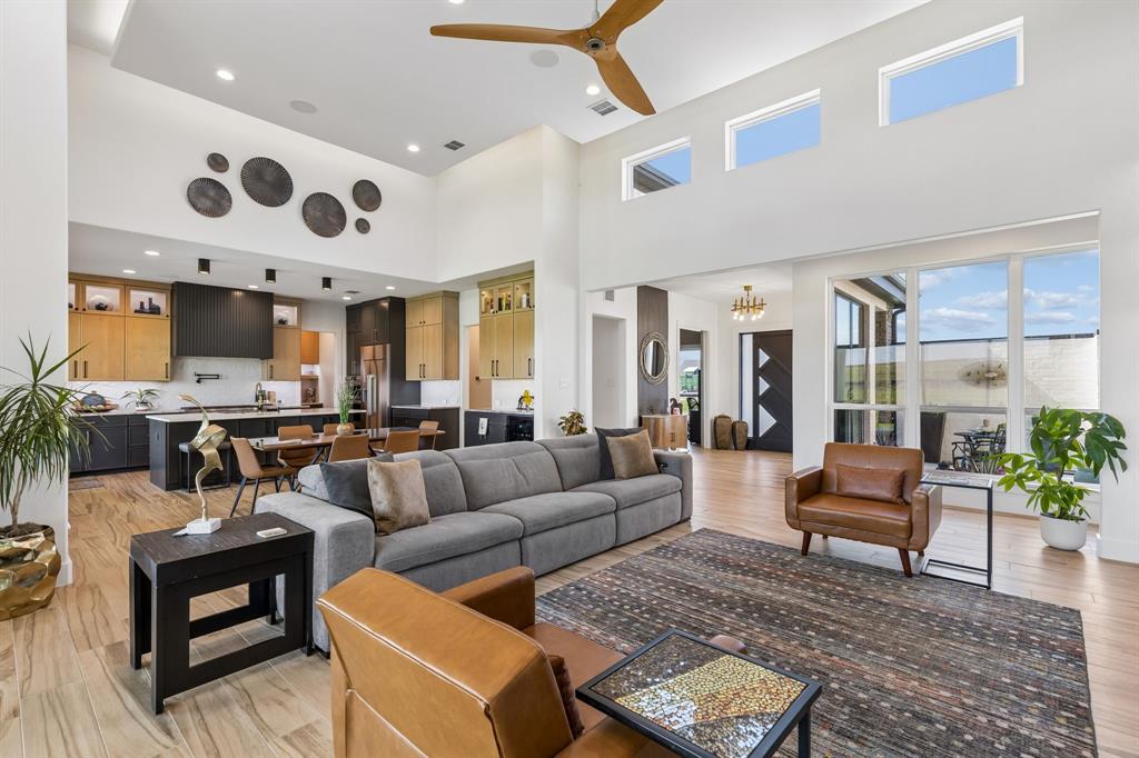 12311 Bella Cirro Drive Property Photo 18
