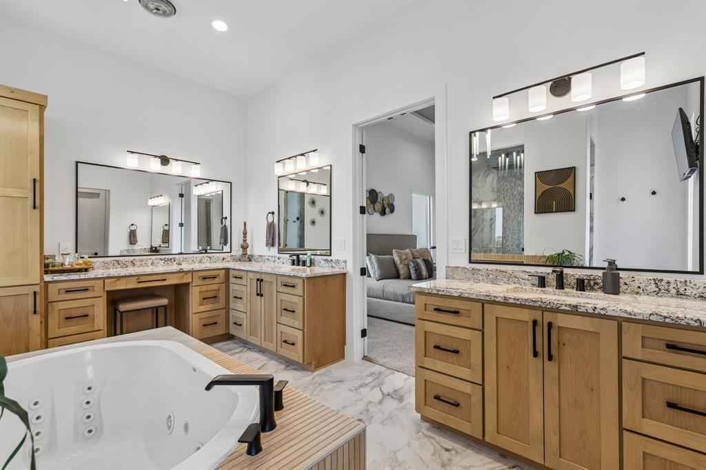 12311 Bella Cirro Drive Property Photo 25