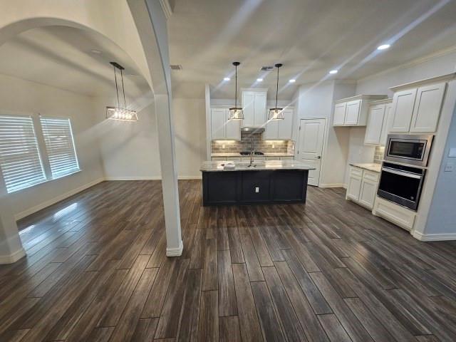 11526 Willowood Creek Drive Property Photo 3