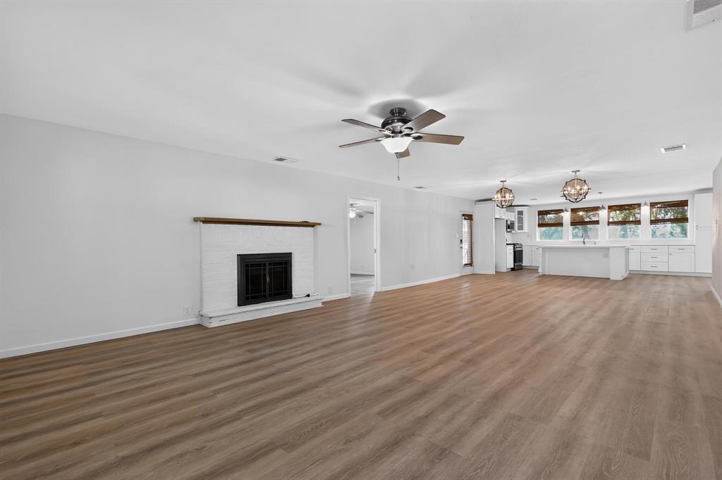 7228 Emerald Drive Property Photo 16
