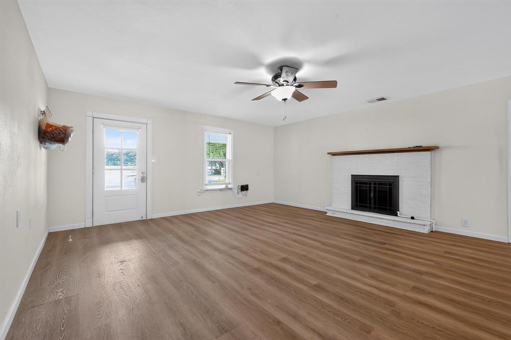 7228 Emerald Drive Property Photo 17