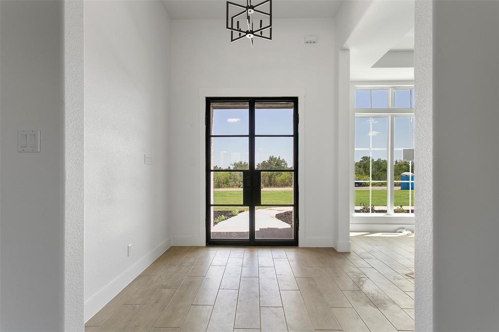 4040 Overlook Way Property Photo 4