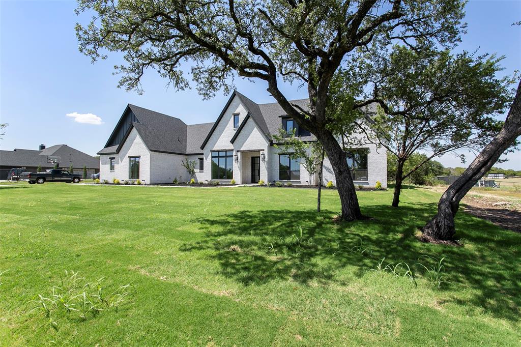 4040 Overlook Way Property Photo 28