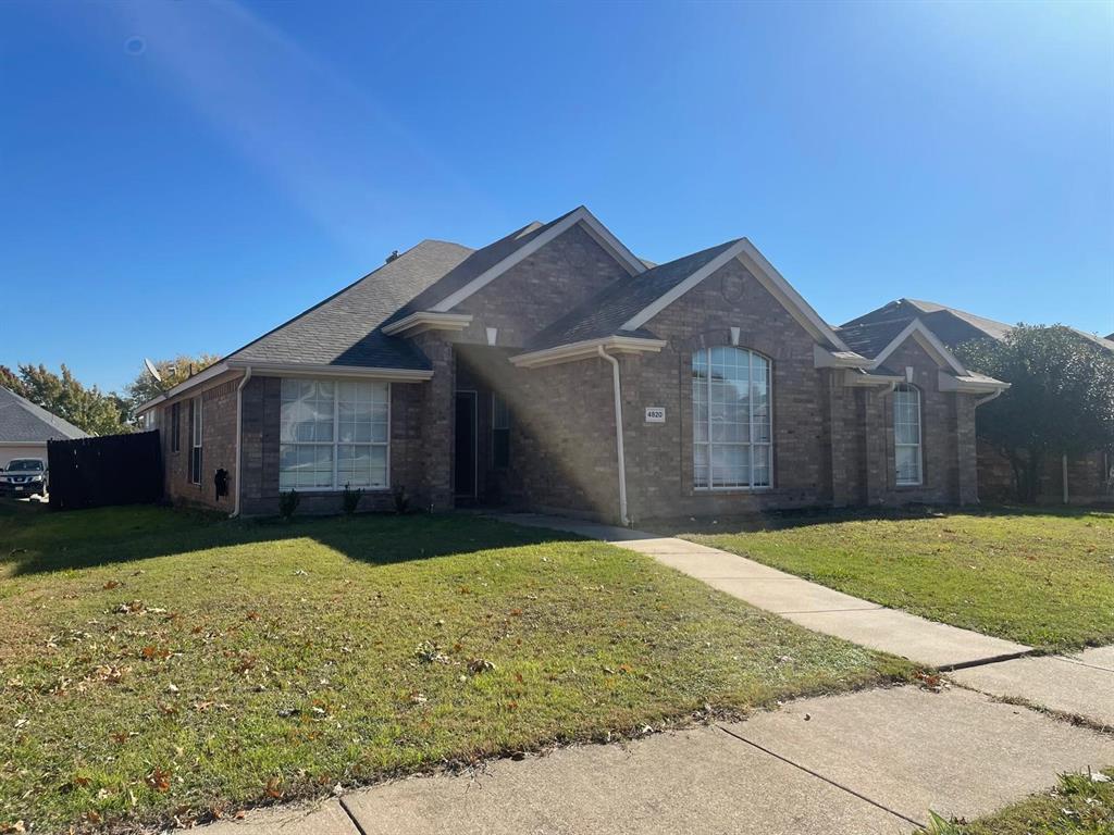 4820 Thames Drive Property Photo 1