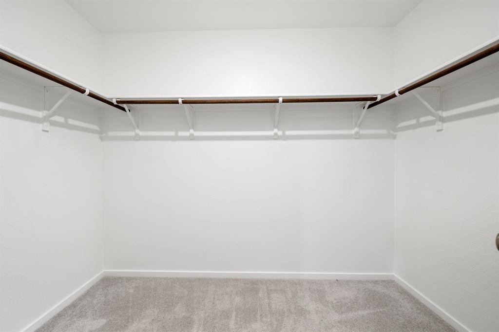 3332 Watterson Way Property Photo 19