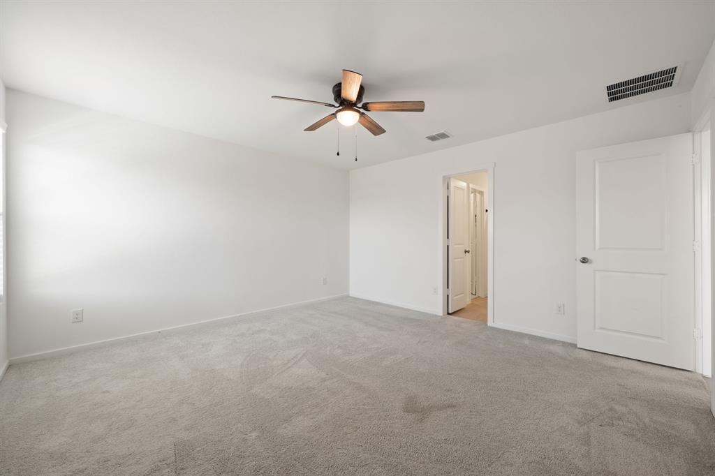 3332 Watterson Way Property Photo 25
