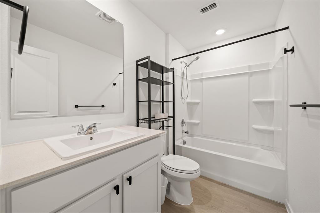 3332 Watterson Way Property Photo 28