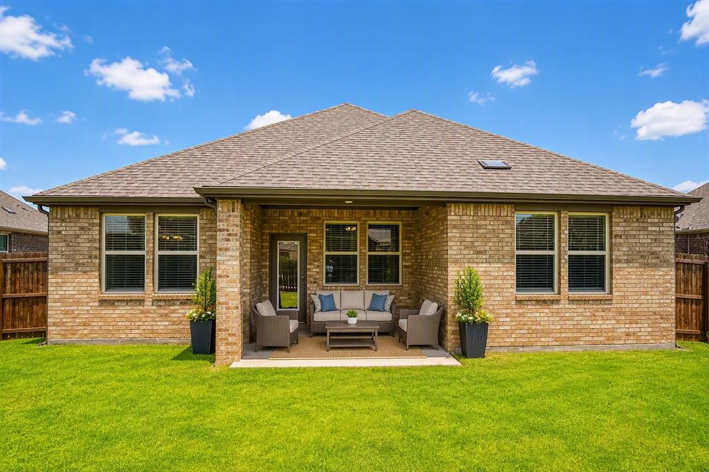 2913 Faro Road Property Photo 4