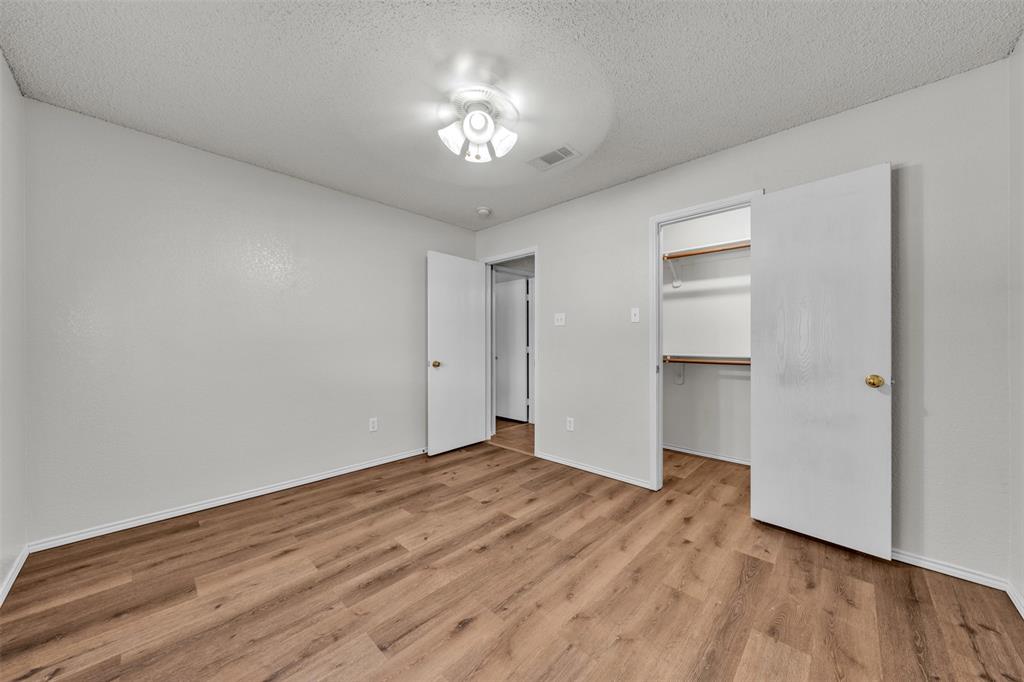 1017 Aaron Drive Property Photo 24
