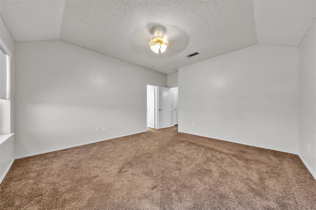 1017 Aaron Drive Property Photo 29