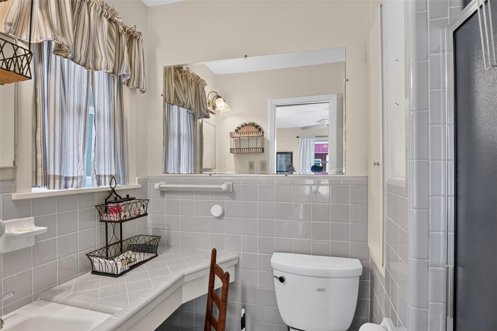 326 Meadowbrook Lane Property Photo 13