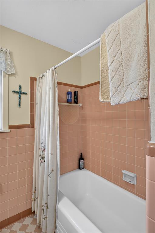 326 Meadowbrook Lane Property Photo 15