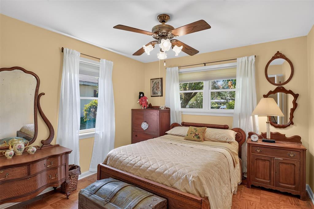326 Meadowbrook Lane Property Photo 17
