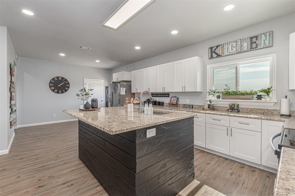 4340 Fm 1563 Property Photo 11