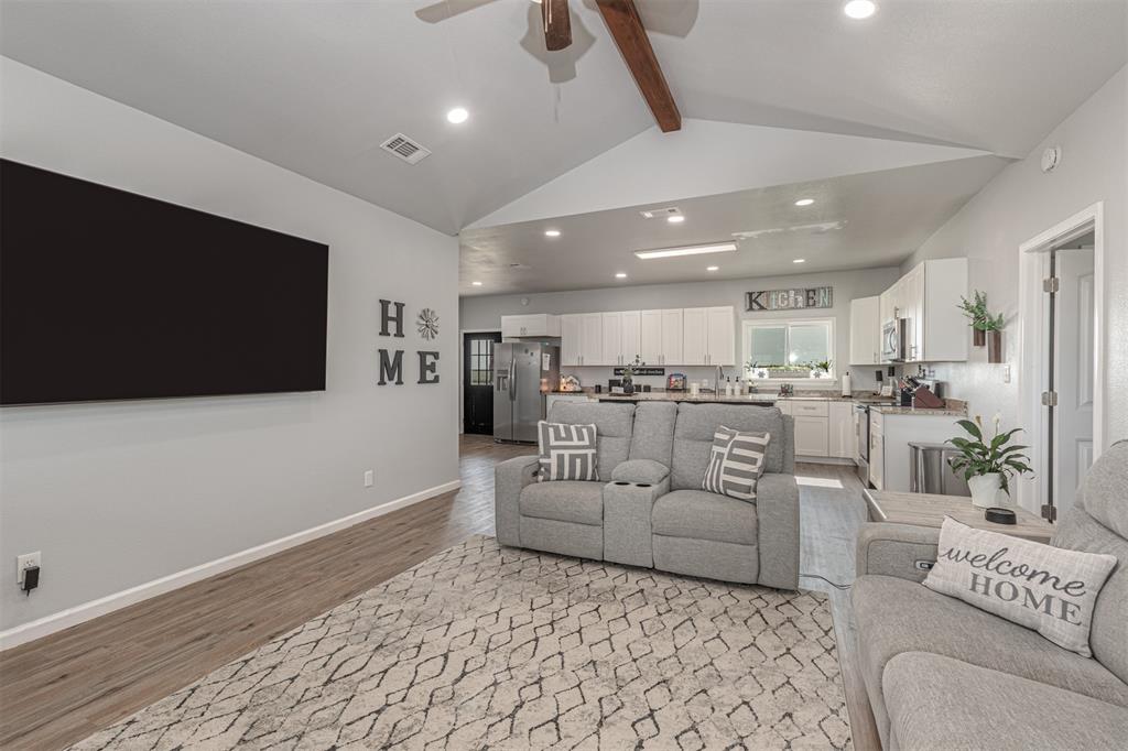 4340 Fm 1563 Property Photo 14