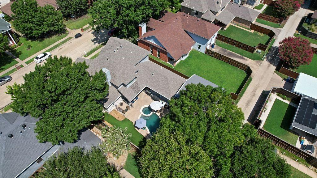 763 Livingston Drive Property Photo 4