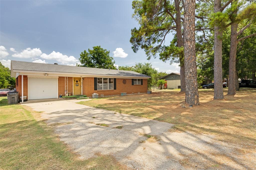 1012 Rosebud Drive Property Photo 2