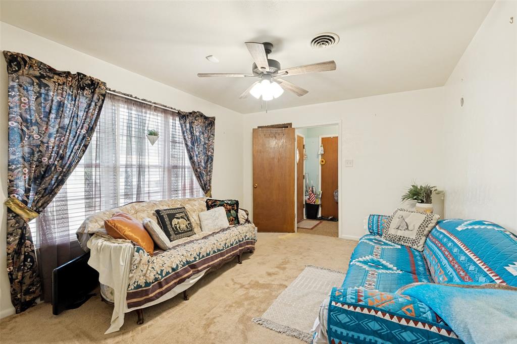 1012 Rosebud Drive Property Photo 6