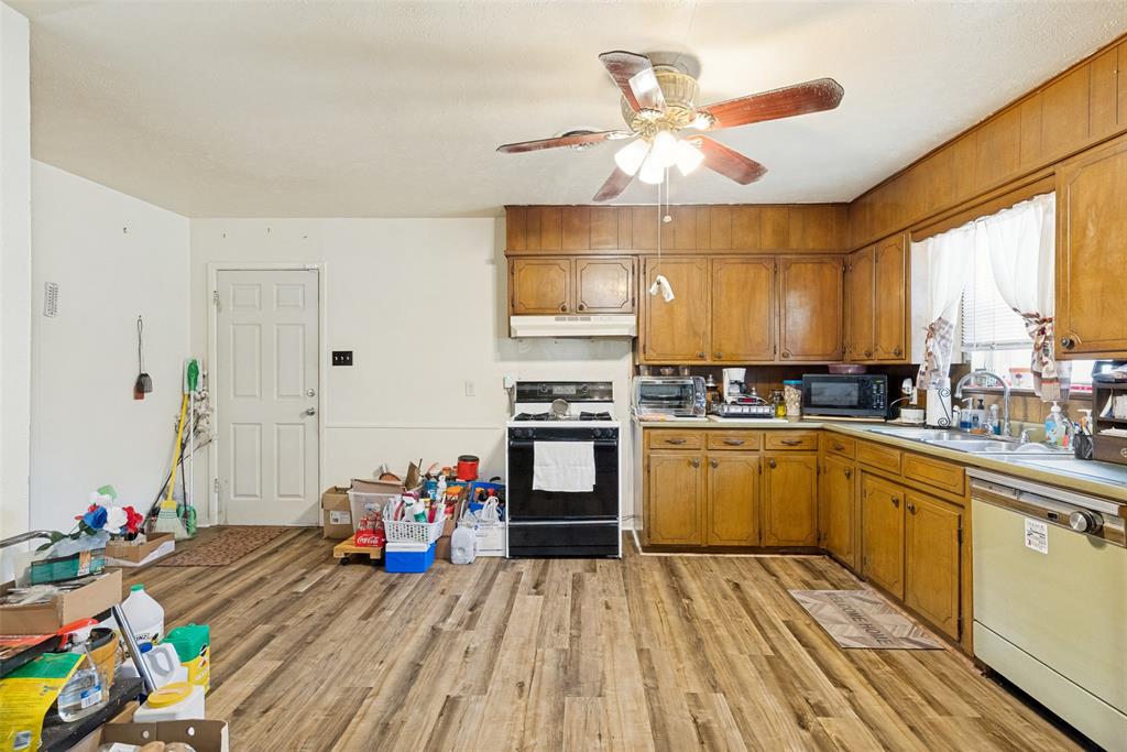 1012 Rosebud Drive Property Photo 9