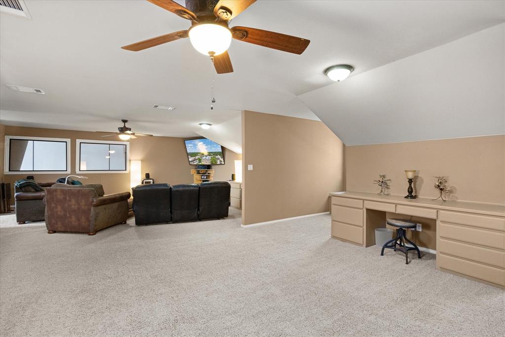 6410 Westover Drive Property Photo 13