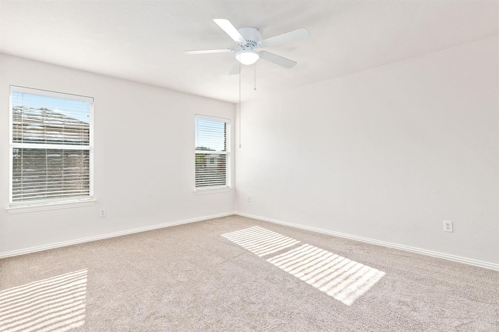 11613 Snyder Drive Property Photo 13