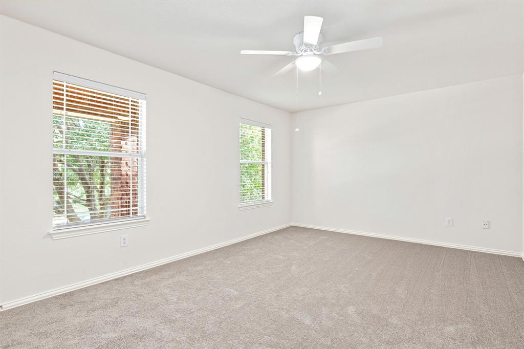 11613 Snyder Drive Property Photo 14