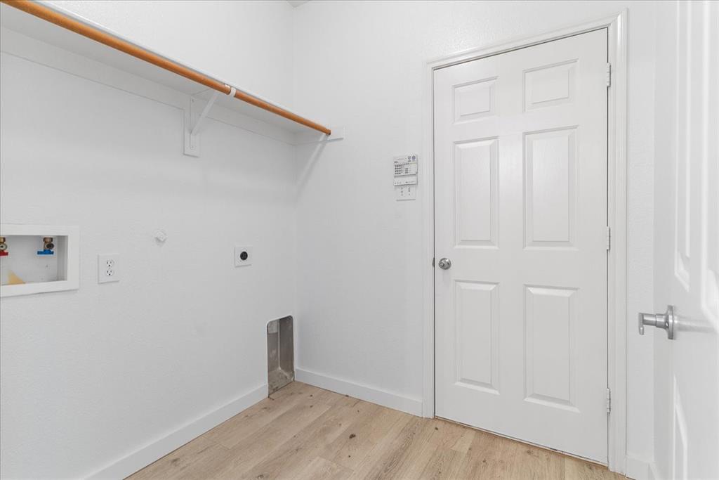 8604 Secret Forest Drive Property Photo 6